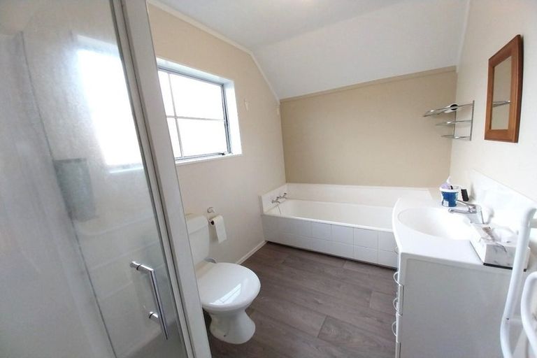 Photo of property in 20 Cambrian Street, Churton Park, Wellington, 6037