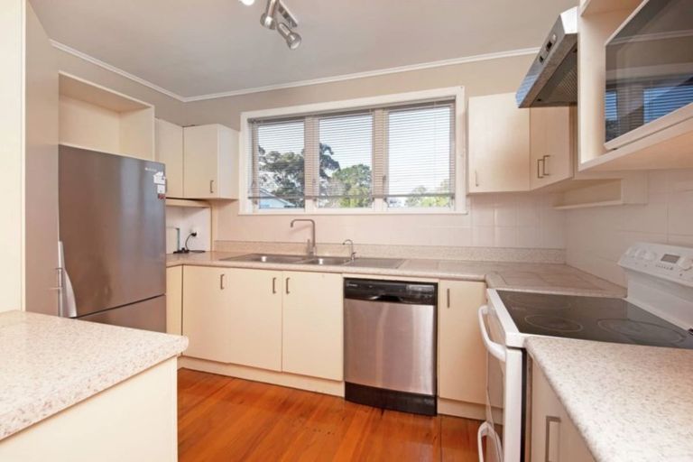 Photo of property in 7 Wanaka Place, Pakuranga Heights, Auckland, 2010