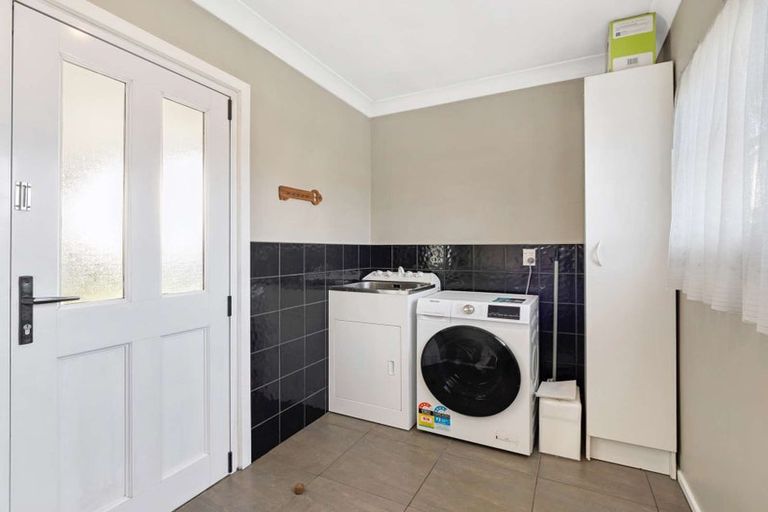 Photo of property in 7 Rutland Street, Levin, 5510