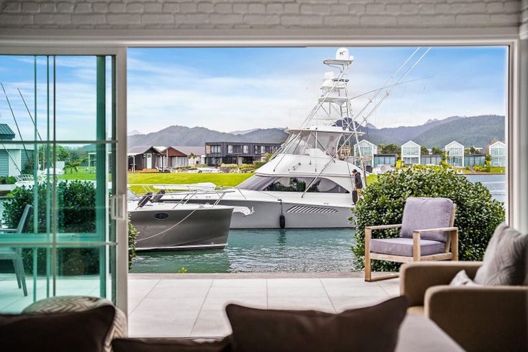 Photo of property in 129 Motu Grande, Pauanui, Hikuai, 3579