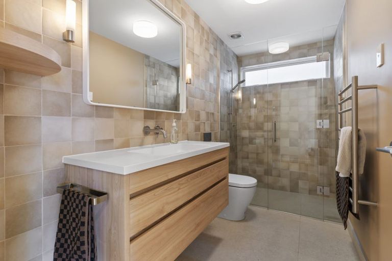 Photo of property in 186a Nile Road, Forrest Hill, Auckland, 0620