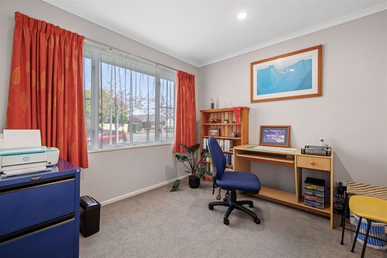 Photo of property in 70 Northwood Boulevard, Northwood, Christchurch, 8051
