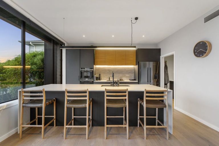 Photo of property in 57 Cilliers Drive, Silverdale, 0932