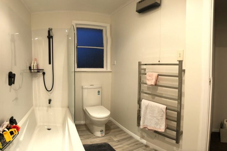 Photo of property in 90 Longfellow Street, Trentham, Upper Hutt, 5018