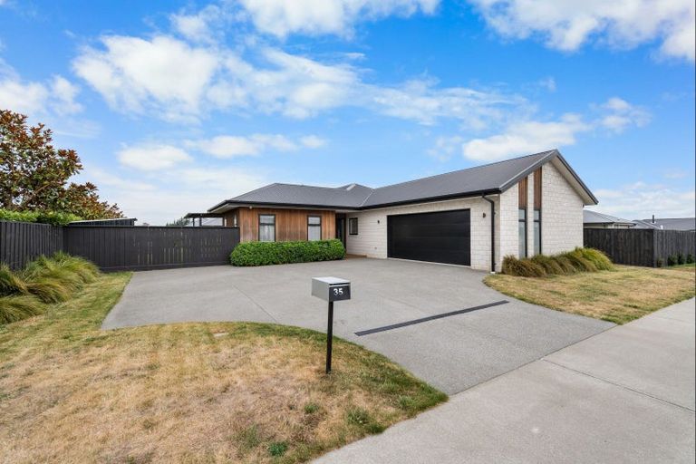 Photo of property in 35 Riverstone Drive, Rolleston, 7614