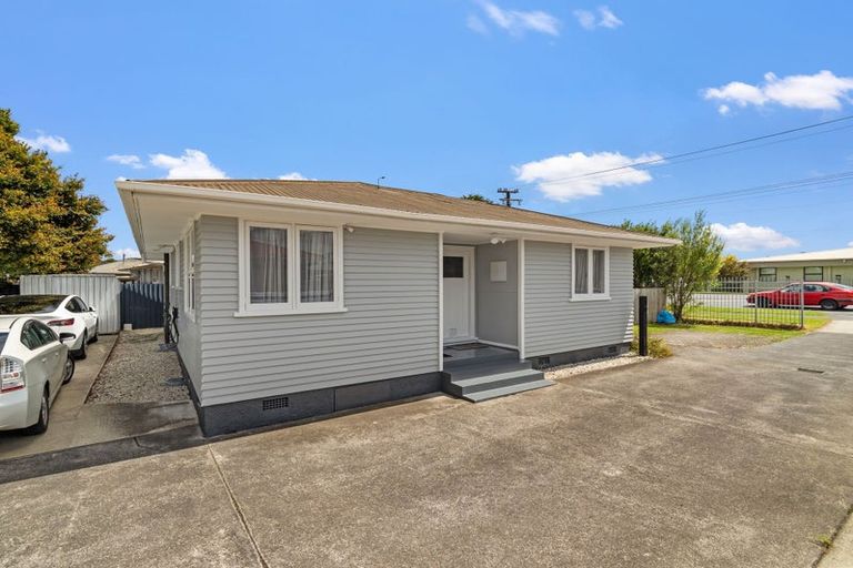 Photo of property in 135 Clevedon Road, Papakura, 2110