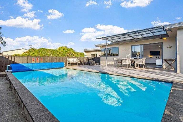 Photo of property in 5 Riverside Drive, Point Wells, Warkworth, 0986
