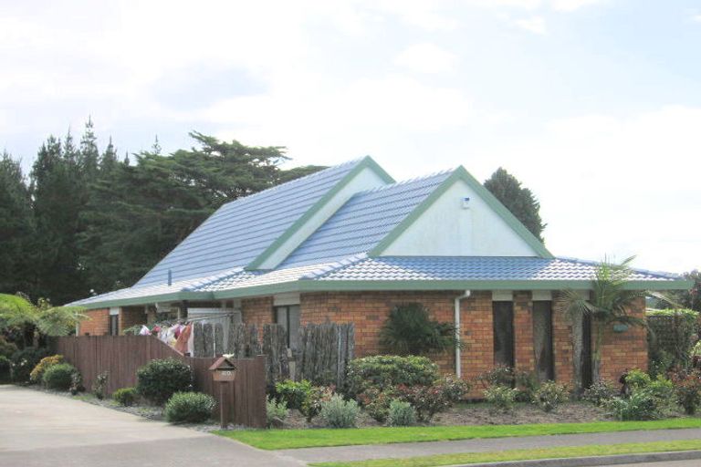 Photo of property in 33 Berescourt Place, Mount Maunganui, 3116