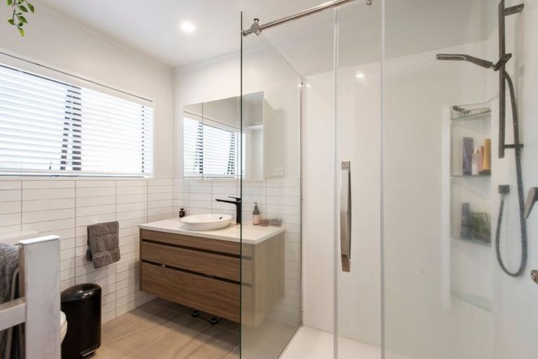 Photo of property in 46a Oceanbeach Road, Mount Maunganui, 3116