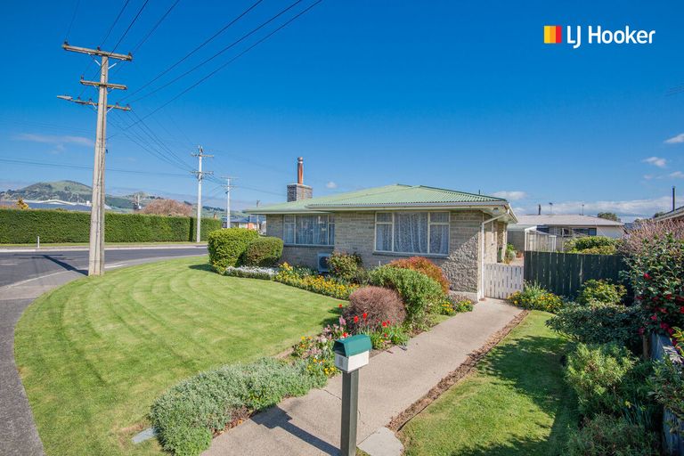 Photo of property in 1 Goodall Street, Mosgiel, 9024