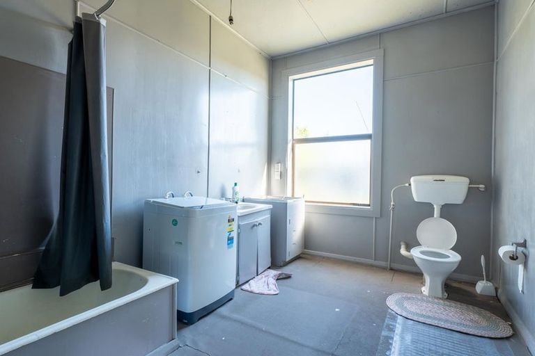 Photo of property in 50 James Street, Balclutha, 9230