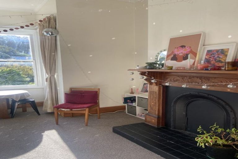 Photo of property in 171 Glenmore Street, Kelburn, Wellington, 6012