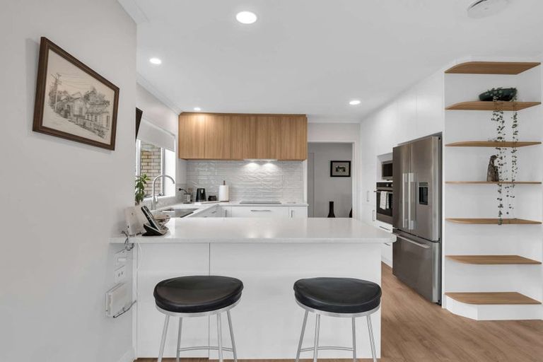 Photo of property in 21 Beachwater Drive, Papamoa Beach, Papamoa, 3118