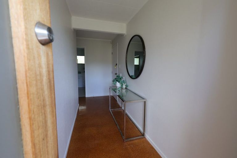 Photo of property in 141 West Harbour Drive, West Harbour, Auckland, 0618