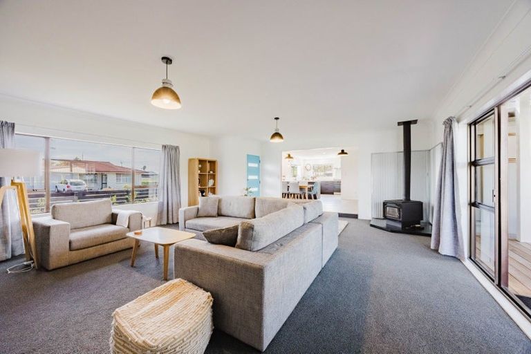 Photo of property in 2 Willow Grove, Waipukurau, 4200