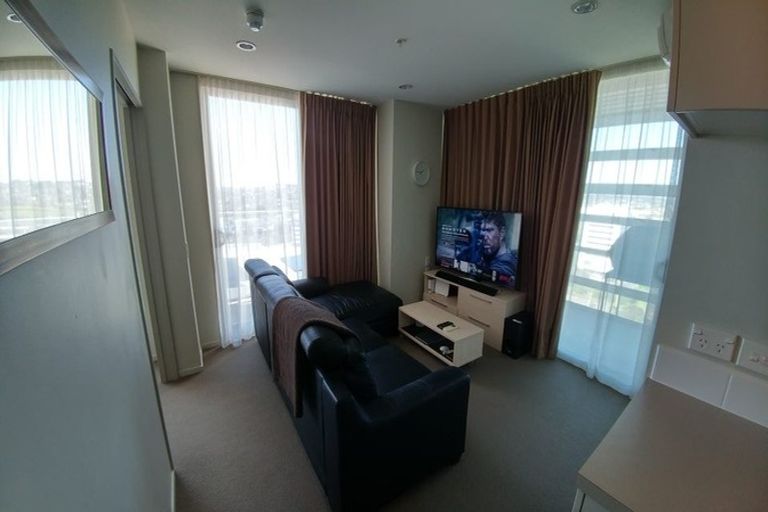 Photo of property in 1608/17 Osterley Way, Manukau, Auckland, 2104
