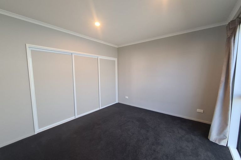 Photo of property in 19 William Dawson Crescent, Wigram, Christchurch, 8025