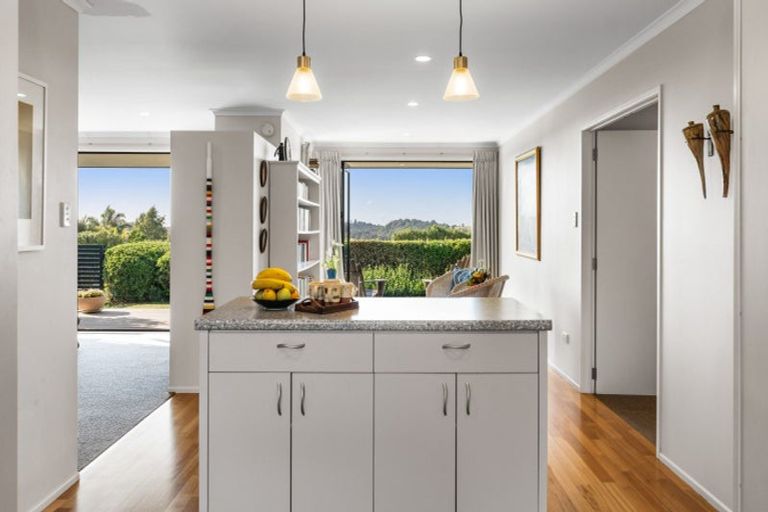 Photo of property in 44 Grace James Road, Pukekohe, 2120