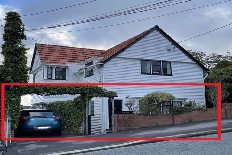 Photo of property in 53 Thompson Street, Mount Cook, Wellington, 6011