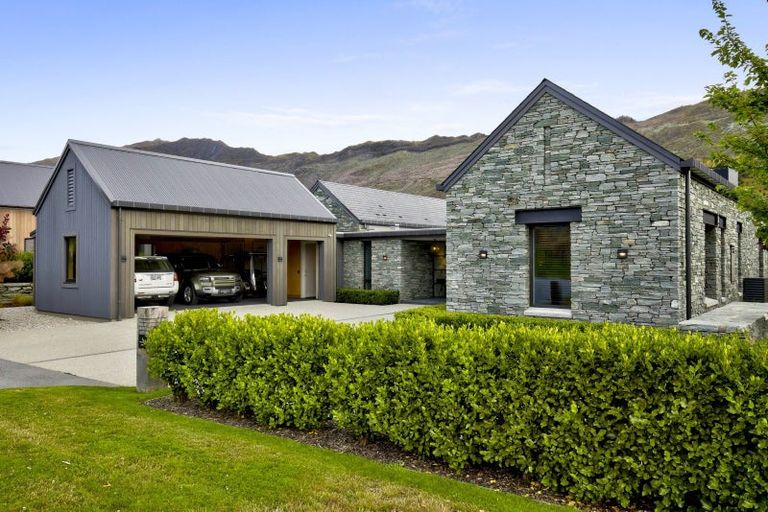 Photo of property in Millbrook Resort, 2 Dalgleish Lane, Arrowtown, 9371