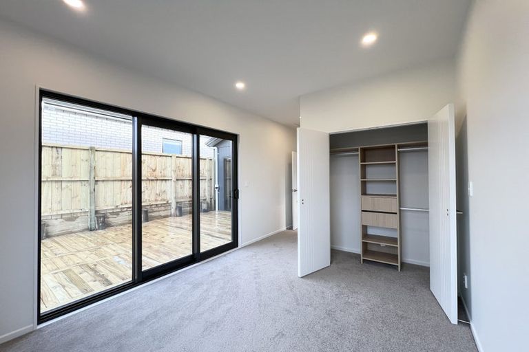 Photo of property in 44 Horokaka Street, Massey, Auckland, 0614