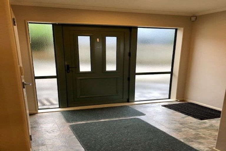 Photo of property in 24a Bathgate Street, Johnsonville, Wellington, 6037