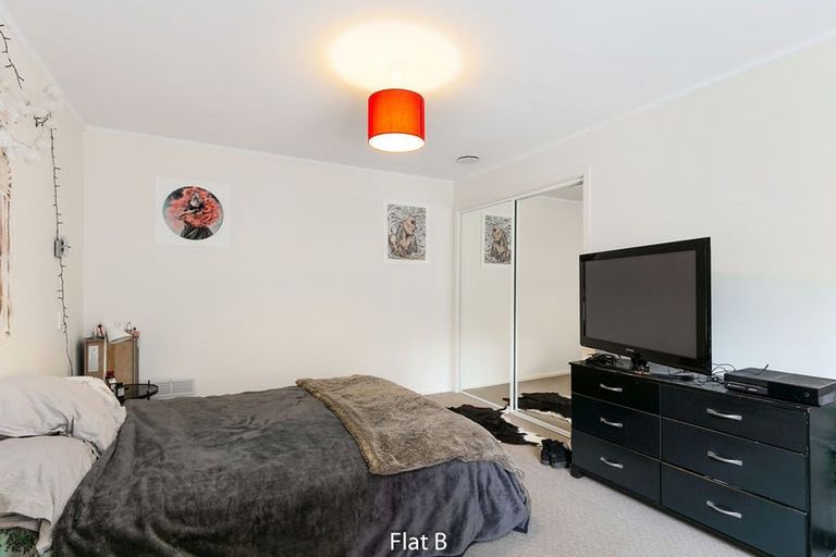 Photo of property in 7 Orangi Kaupapa Road, Northland, Wellington, 6012