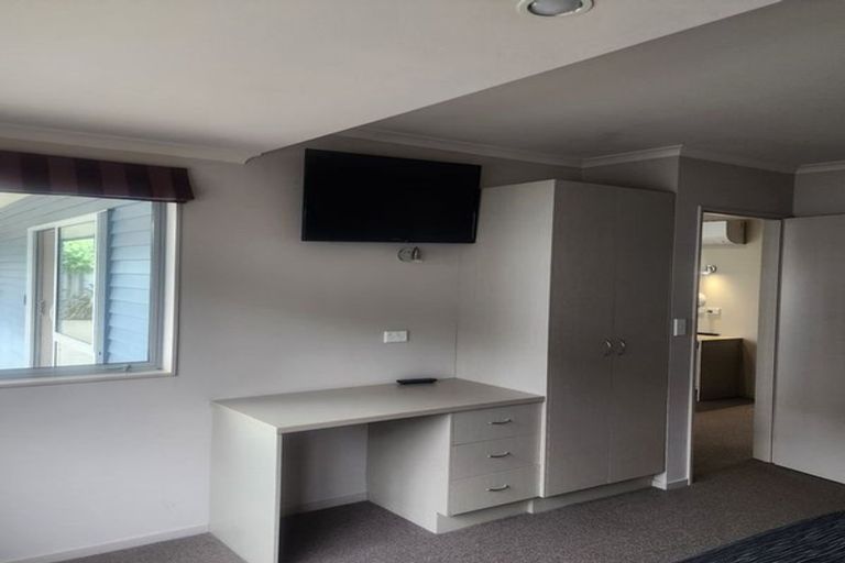 Photo of property in 12a-c Camden Street, Turnbull Thomson Park, Invercargill, 9810
