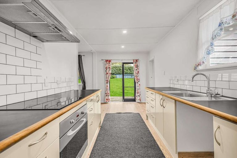 Photo of property in 25 Porritt Place, Waipukurau, 4200