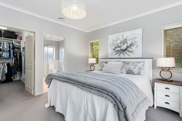 Photo of property in 35 Masefield Terrace, Kelvin Grove, Palmerston North, 4414