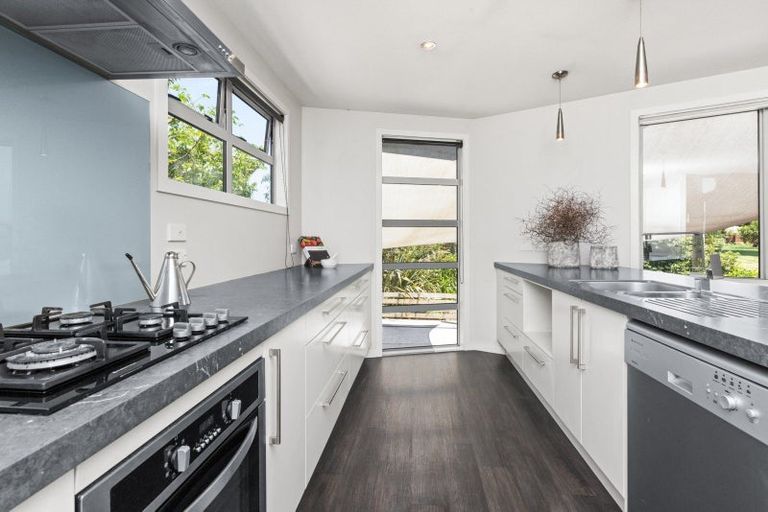 Photo of property in 9a Saint Hill Lane, Havelock North, 4130