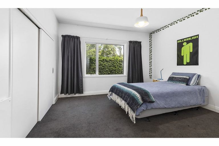 Photo of property in 26 Waru Street, Khandallah, Wellington, 6035