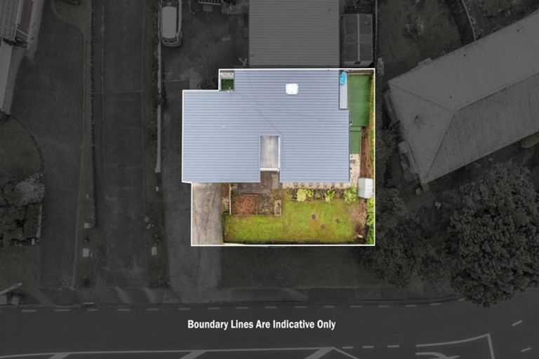 Photo of property in 1/42 Bentley Avenue, Glenfield, Auckland, 0629