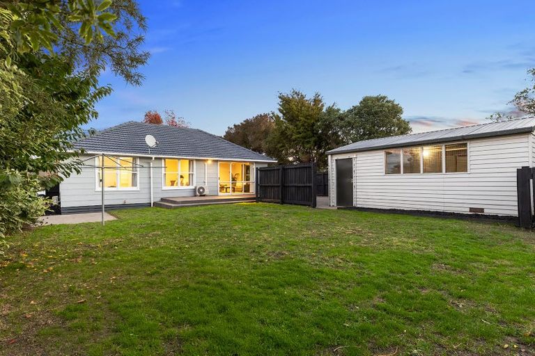 Photo of property in 31 Paddington Street, Northcote, Christchurch, 8052
