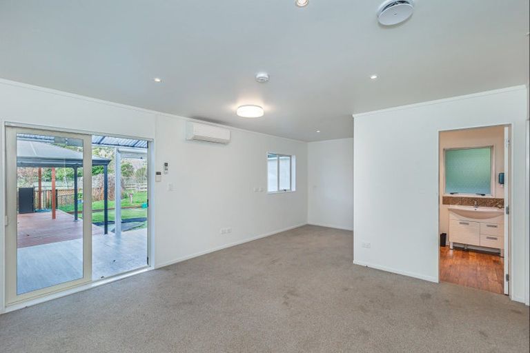 Photo of property in 84 The Avenue, Levin, 5510