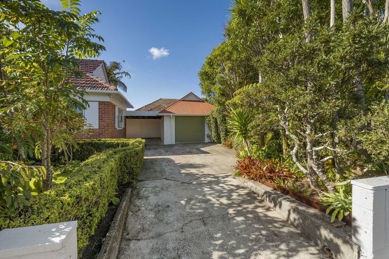 Photo of property in 59 Somerset Street, Brooklands, New Plymouth, 4310