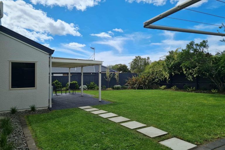 Photo of property in 28 Arataki Road, Havelock North, 4130