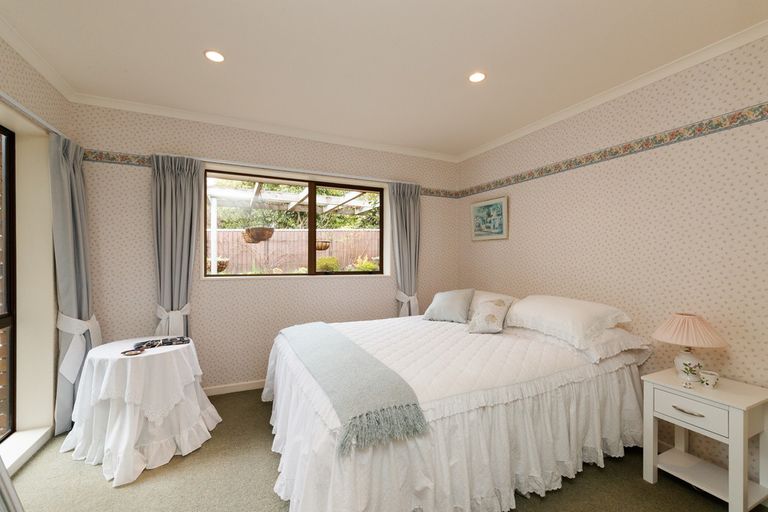 Photo of property in 62-64 Karina Terrace, Roslyn, Palmerston North, 4414