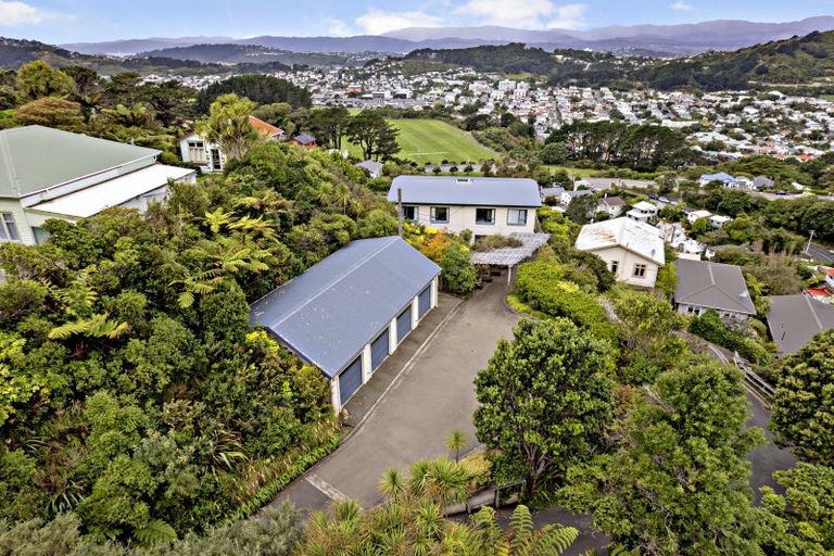 Photo of property in 80 Farnham Street, Mornington, Wellington, 6021