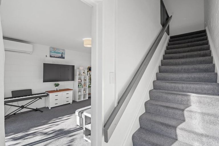 Photo of property in 4/14 Church Square, Addington, Christchurch, 8024