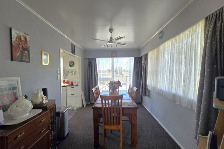 Photo of property in 116 Balmoral Drive, Tokoroa, 3420