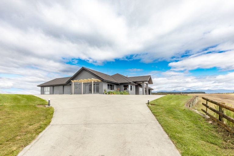 Photo of property in 675 Wakarara Road, Ongaonga, 4279