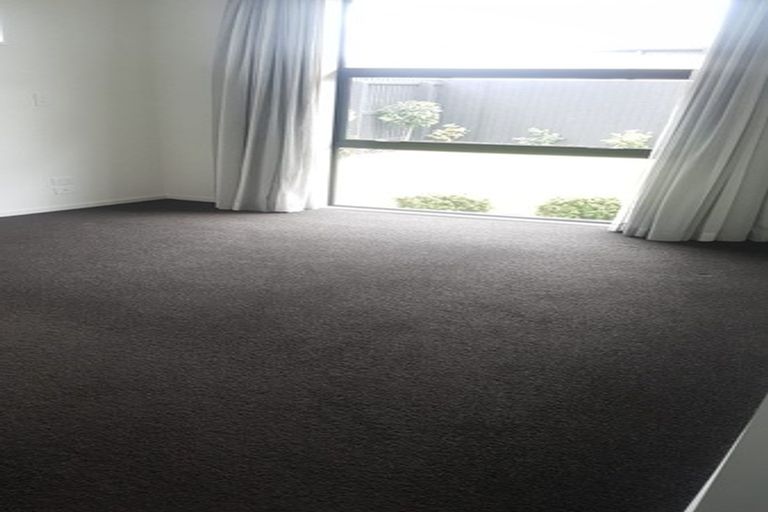 Photo of property in 22 Flint Road, Rolleston, 7614