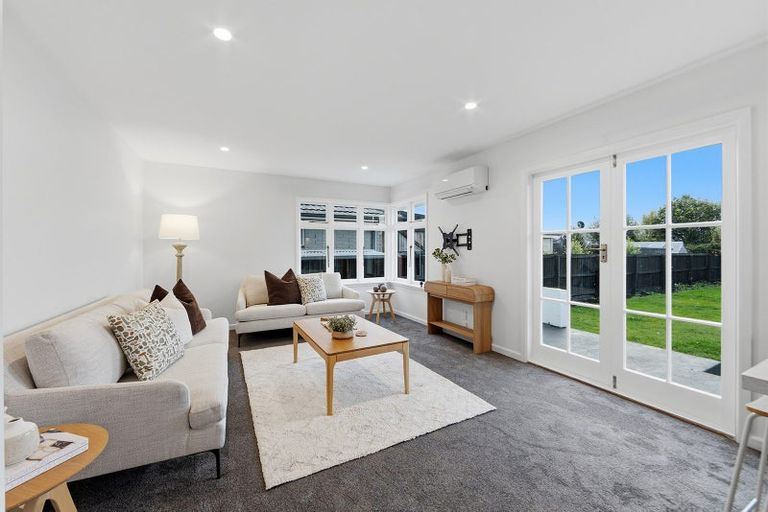 Photo of property in 45 Coopers Road, Dallington, Christchurch, 8061
