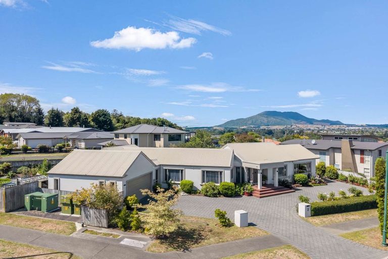 Photo of property in 2 Vaucluse Drive, Nukuhau, Taupo, 3330