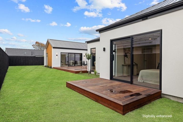 Photo of property in 25 Kakatai Place, North New Brighton, 8083