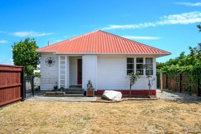 Photo of property in 14 Koromiko Avenue, Stoke, Nelson, 7011