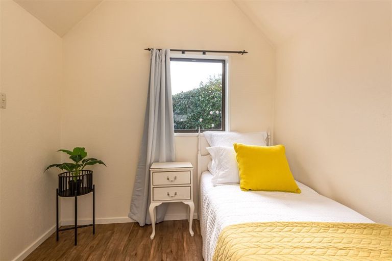 Photo of property in 43n Waimairi Road, Upper Riccarton, Christchurch, 8041