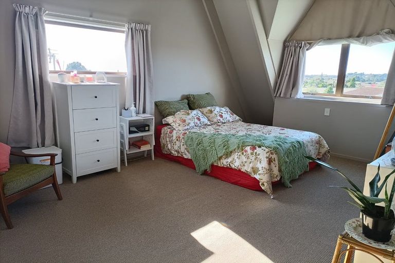 Photo of property in 10 O'connor Drive, Pukekohe, 2120