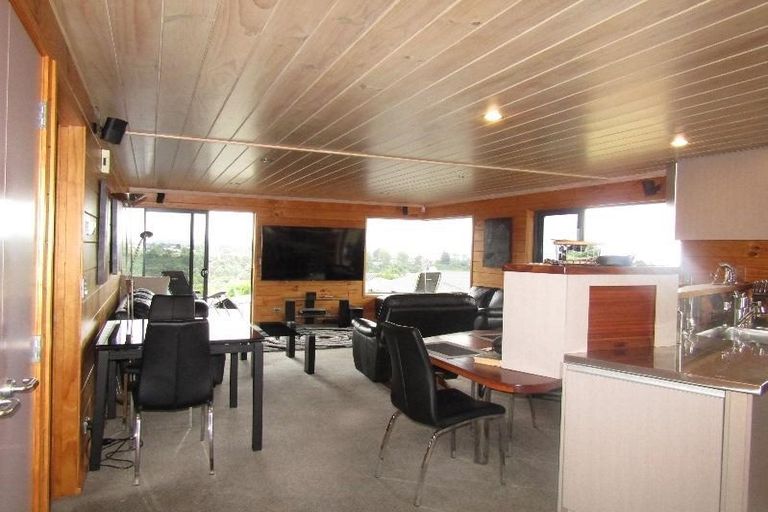 Photo of property in 1/4 Julies Way, Rangatira Park, Taupo, 3330